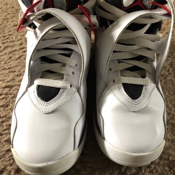 Jordan retro 8s - Picture 2 of 4